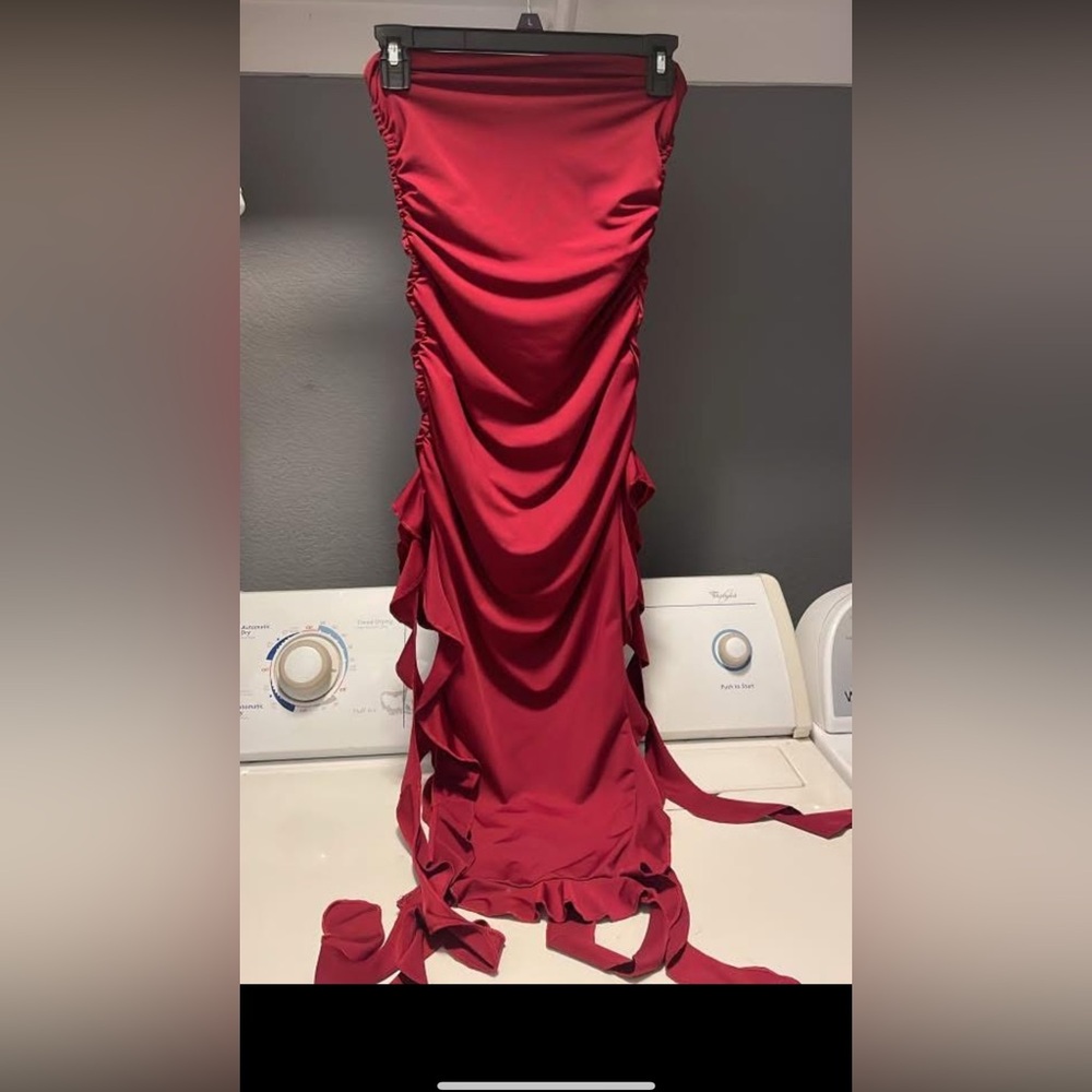Elegant Red Ruched Dress